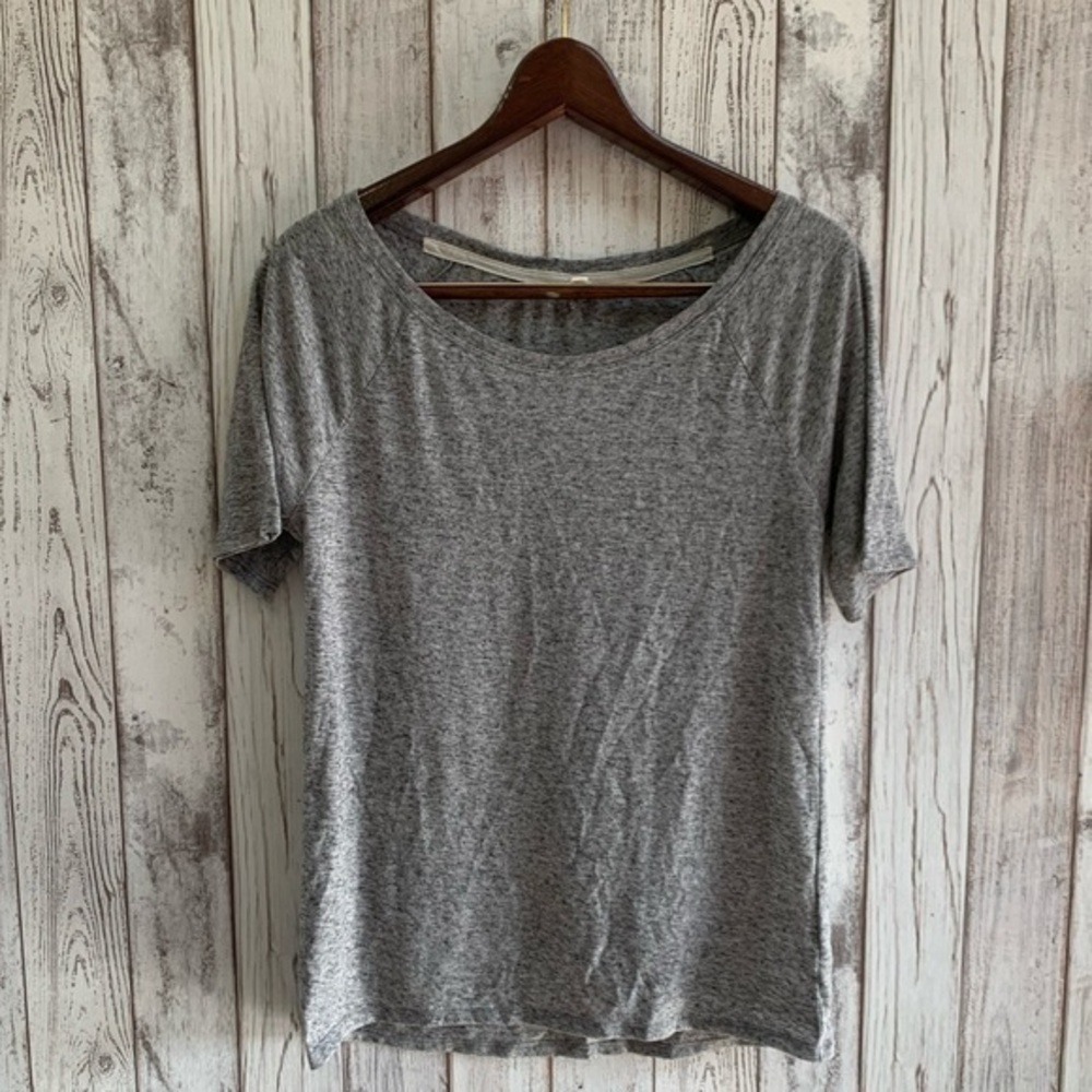 Victoria’s Secret gray t shirt size XS